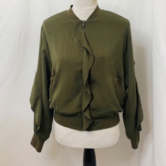 Who What Wear Green Bomber Jacket with Ruffle Detail size small - Picture 3 of 4
